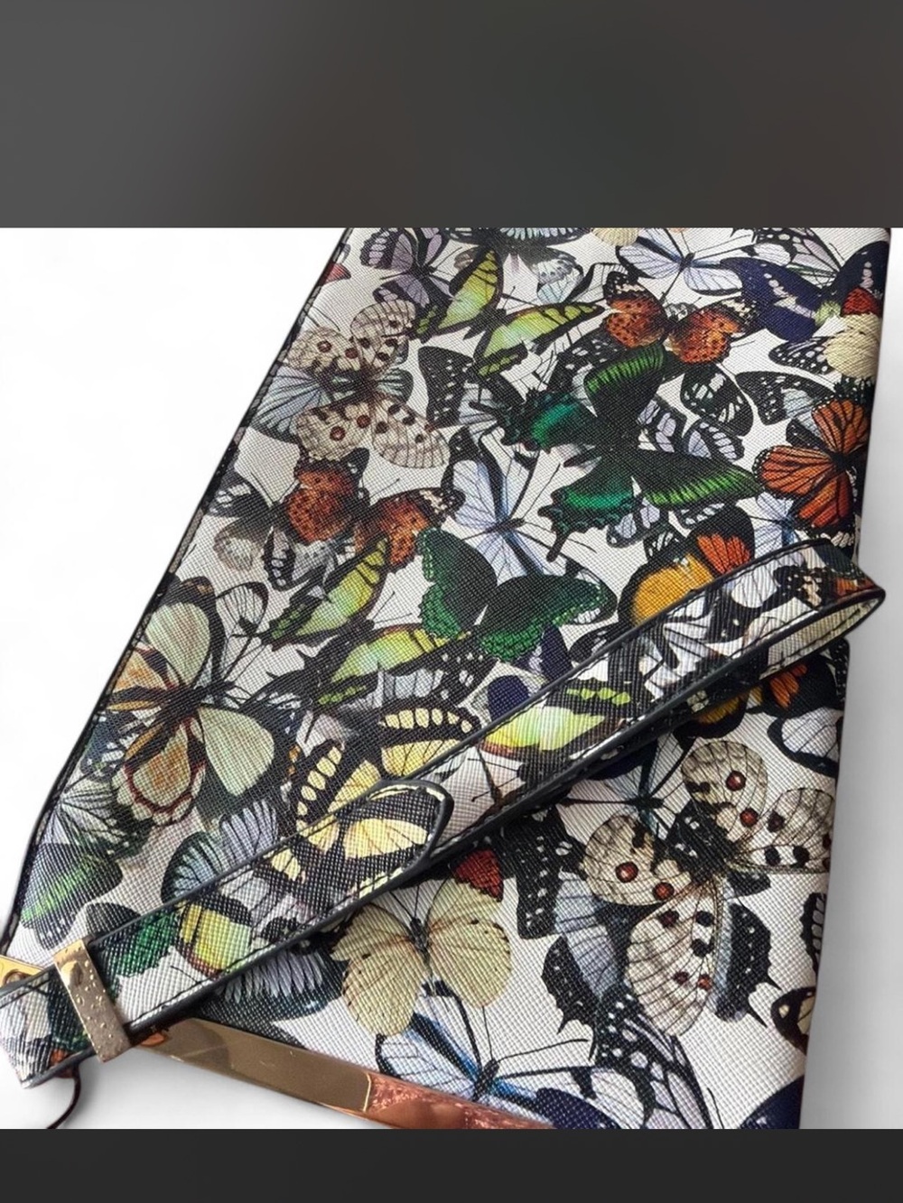 Butterfly Print Wristlet Clutch in Multicolor - Brand: